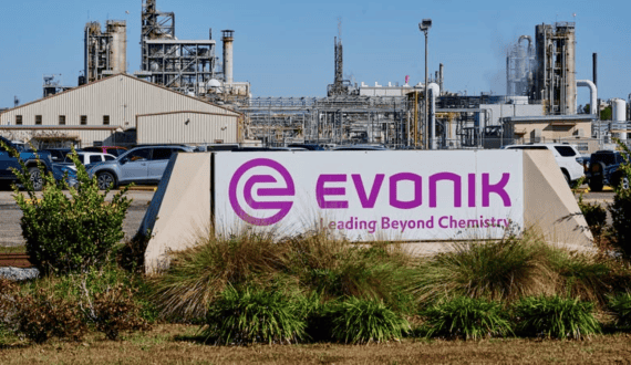 Thumbnail for GSK’s Efimosfermin receives dual fast-track designations for MASH treatment