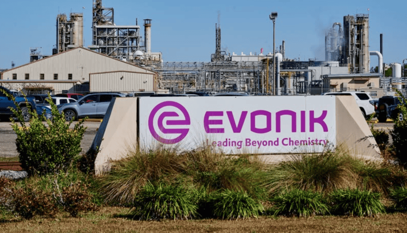Thumbnail for Evonik invests US$93.5M to increase fermentation capacity in Slovakia for pharmaceutical manufacturing